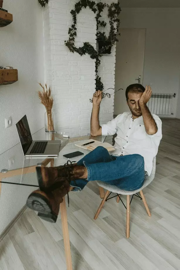 This image has an empty alt attribute; its file name is pexels-cottonbro-6603355.webp